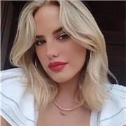Profesora de inglés apta para todas las edades